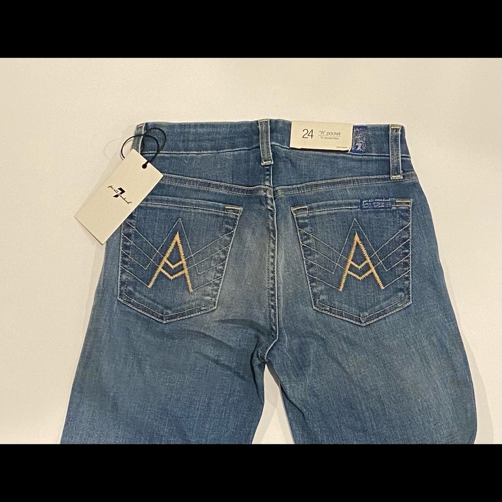 7 for all mankind A pocket flare